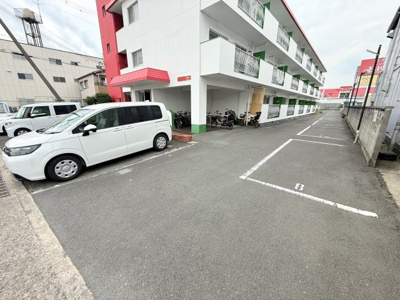 【駐車場】 | ステラマリス伸和