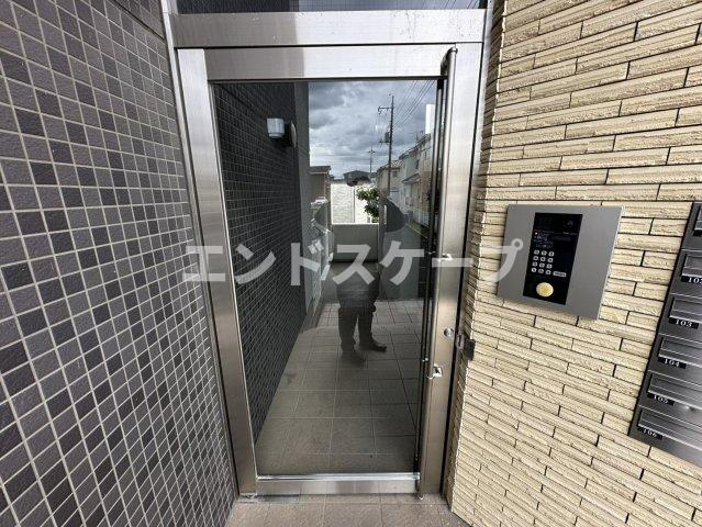 メゾン葵のエントランス|高崎、前橋のお部屋探しはエンドスケープまで！お客様の理想お聞かせ下さい♪