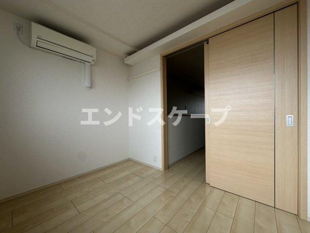 メゾン葵の洋室|高崎、前橋のお部屋探しはエンドスケープまで！お客様の理想お聞かせ下さい♪