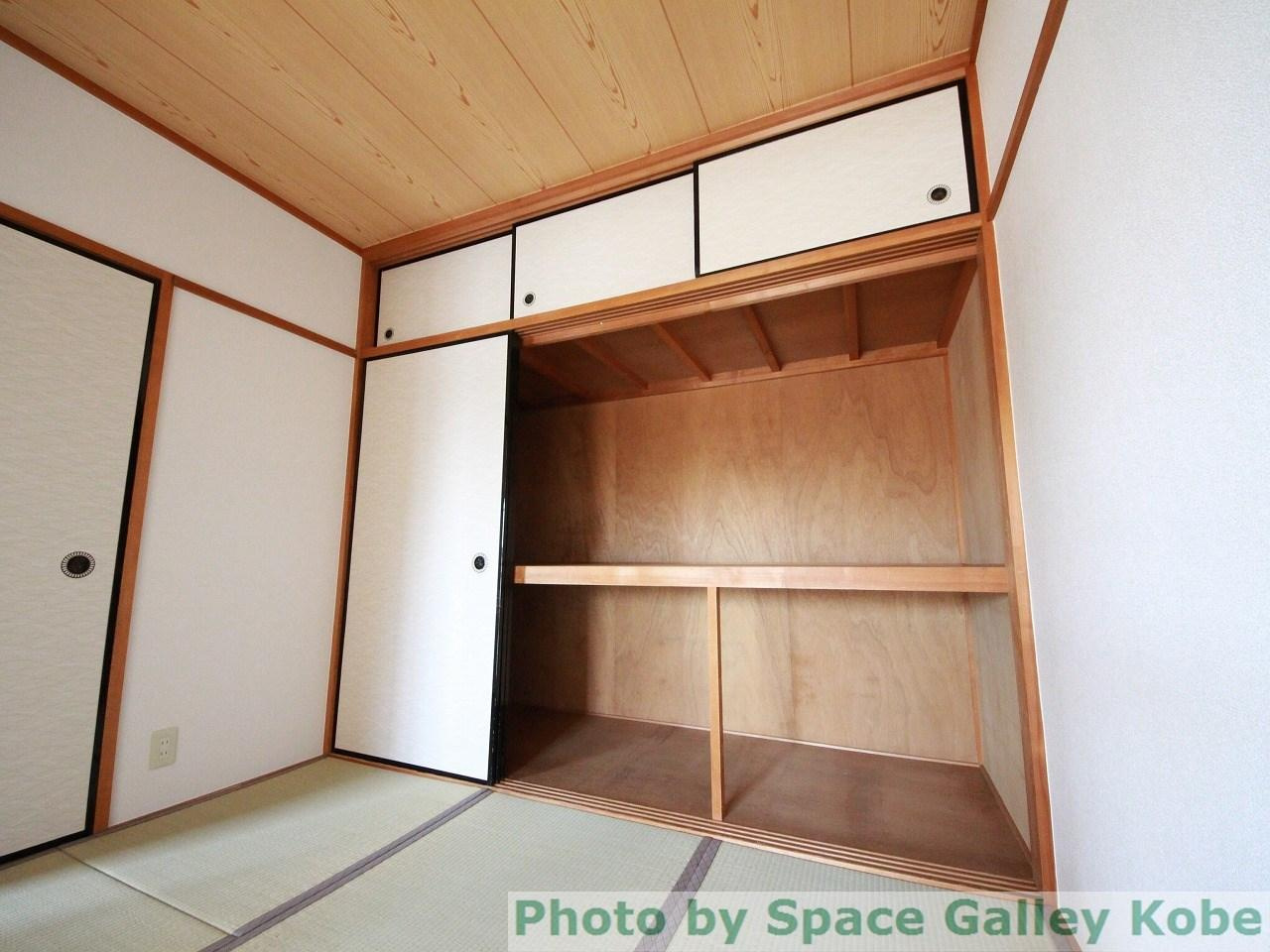 ドエルアズマの収納|※同物件の別のお部屋の写真です※
