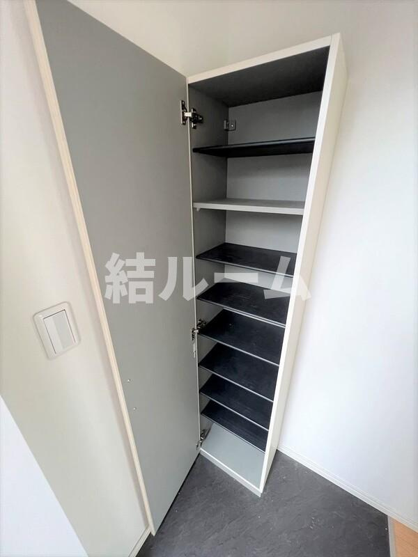 練馬区富士見台３丁目のアパートの収納