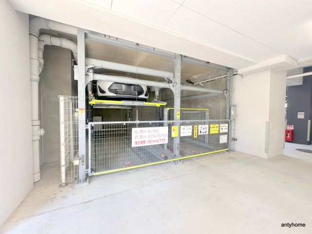 AFFLUENCE難波　仲介手数料無料の駐車場