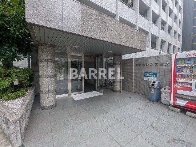 エクセレンス新大阪のエントランス