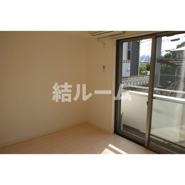 北区田端３丁目のアパートの居間・リビング