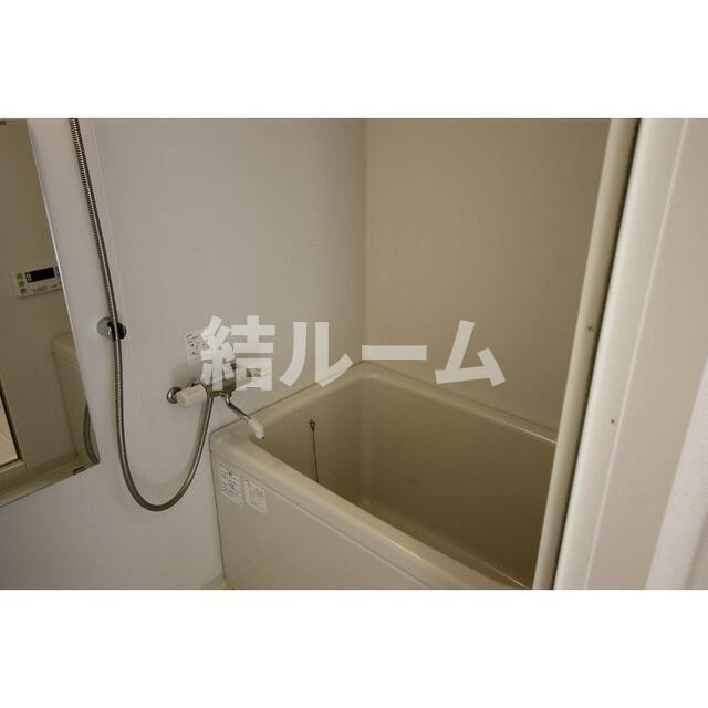 北区田端３丁目のアパートの浴室