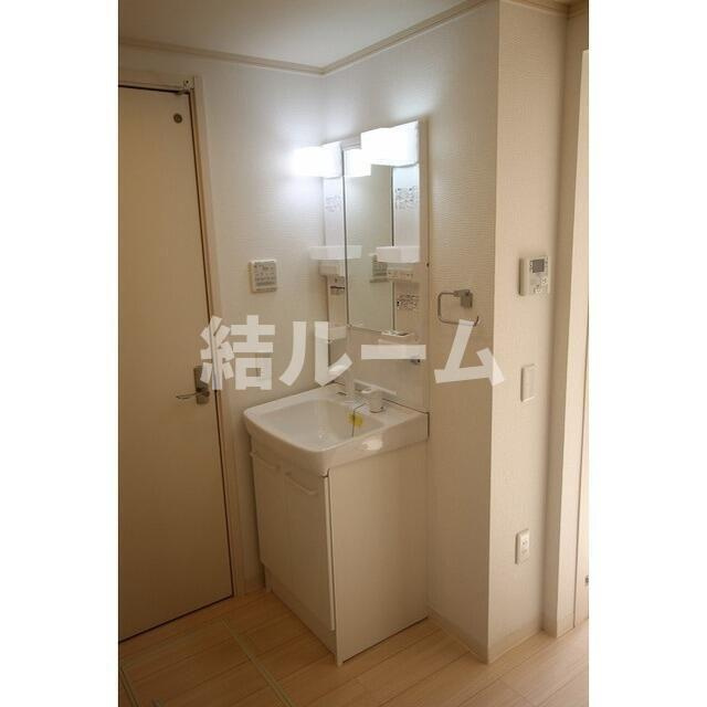 北区田端３丁目のアパートの洗面所