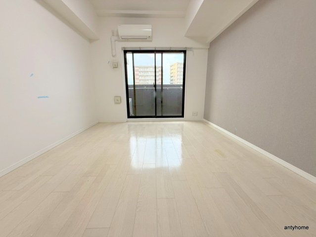 S-RESIDENCE緑橋駅前　仲介手数料無料の洋室