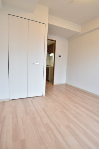 大阪市都島区東野田町１丁目の賃貸マンションの寝室