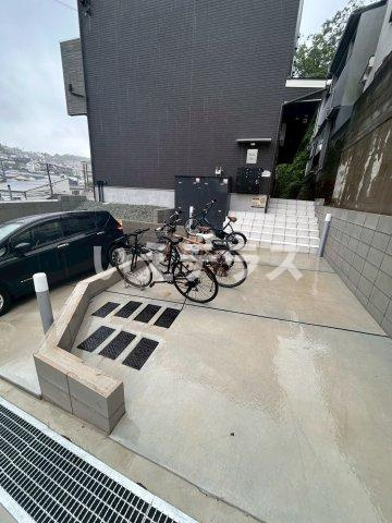 あんしん+明神町08-3007の駐車場