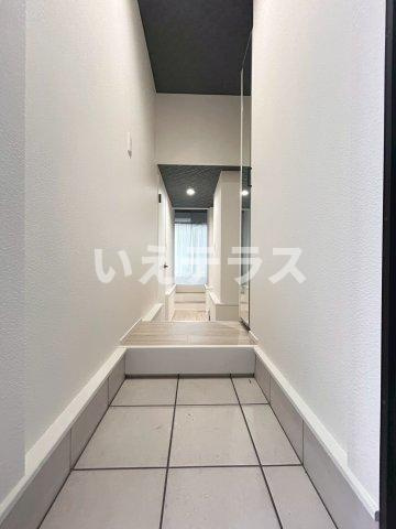 あんしん+明神町08-3007の玄関
