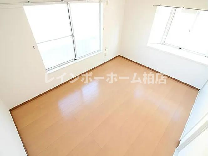 【仲介手数料：50％OFF】対象物件！の洋室|個人の部屋や寝室として使える洋室です