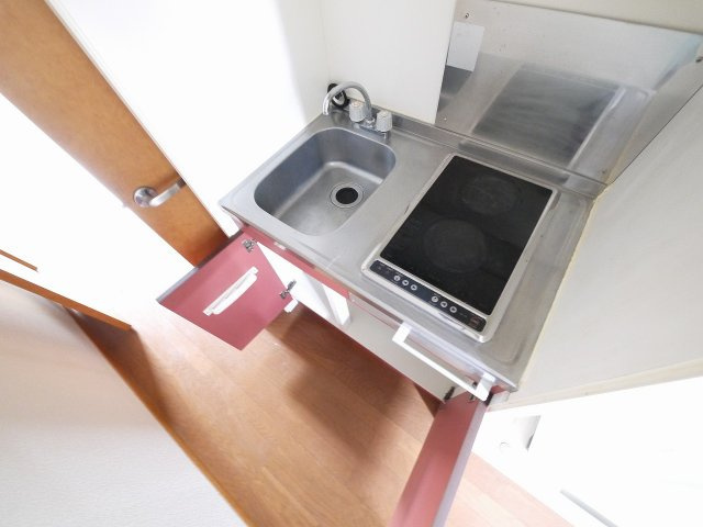 レオパレスＡｄｖａｎｃｅ富雄のキッチン|お料理しやすいキッチンです