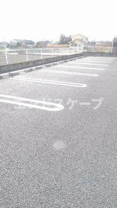 リヴィエールⅤＢの駐車場|高崎、前橋のお部屋探しはエンドスケープまで！お客様の理想お聞かせ下さい♪