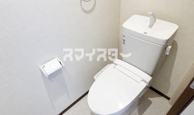 柏市高柳のアパートのトイレ