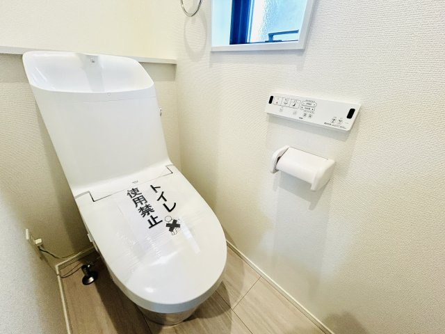 グラファーレ八千代市大和田新田２６期のトイレ