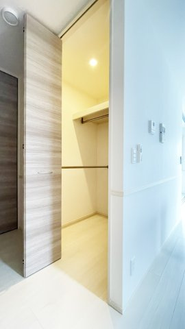 フィオーレ南二軒屋の収納