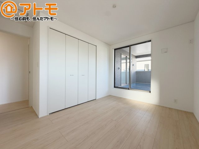 【寝室】 | 清水区北矢部町第6　新築戸建　3号棟 | 毎日すごす部屋の広さや陽当りも気になるポイントですね！現地で体感してみてください♪