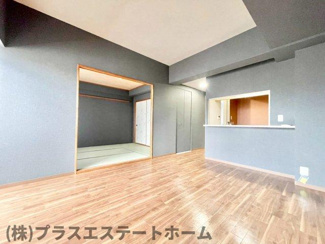 【居間・リビング】
