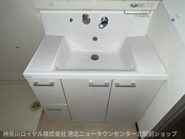 【独立洗面台】