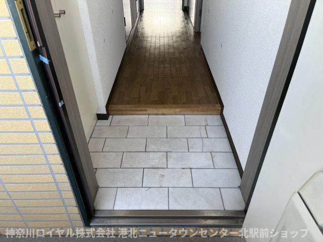 【玄関】