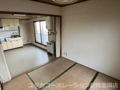 【和室】 | 富士マンション暁　401号室 | お友達・お客様が来た時は、お部屋を大きく使って楽しめます♪