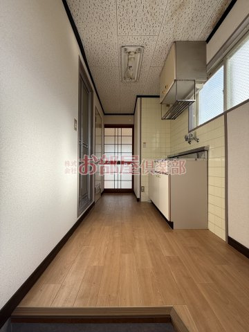 セゾンドミールの玄関|明るい玄関です