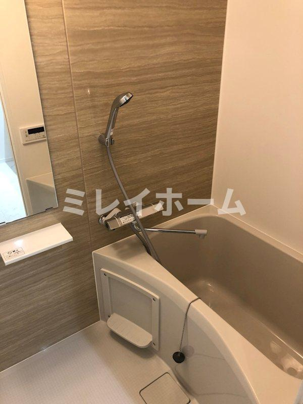 メイクス池上トレフォイルの浴室|同建物内別のお部屋の参考写真になります。