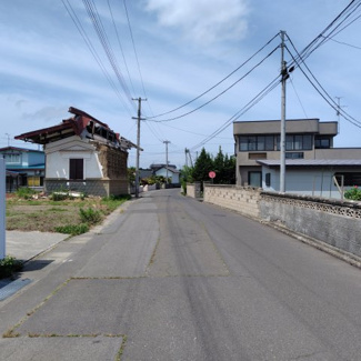【前面道路含む現地写真】 | 黒石市大字浅瀬石字清川・土地物件
