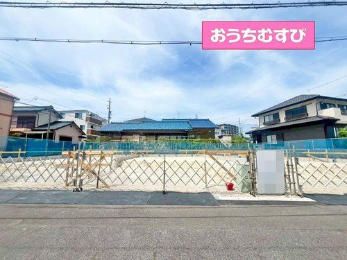 尾張旭市印場元町北山1期(全３棟)の前面道路含む現地写真
