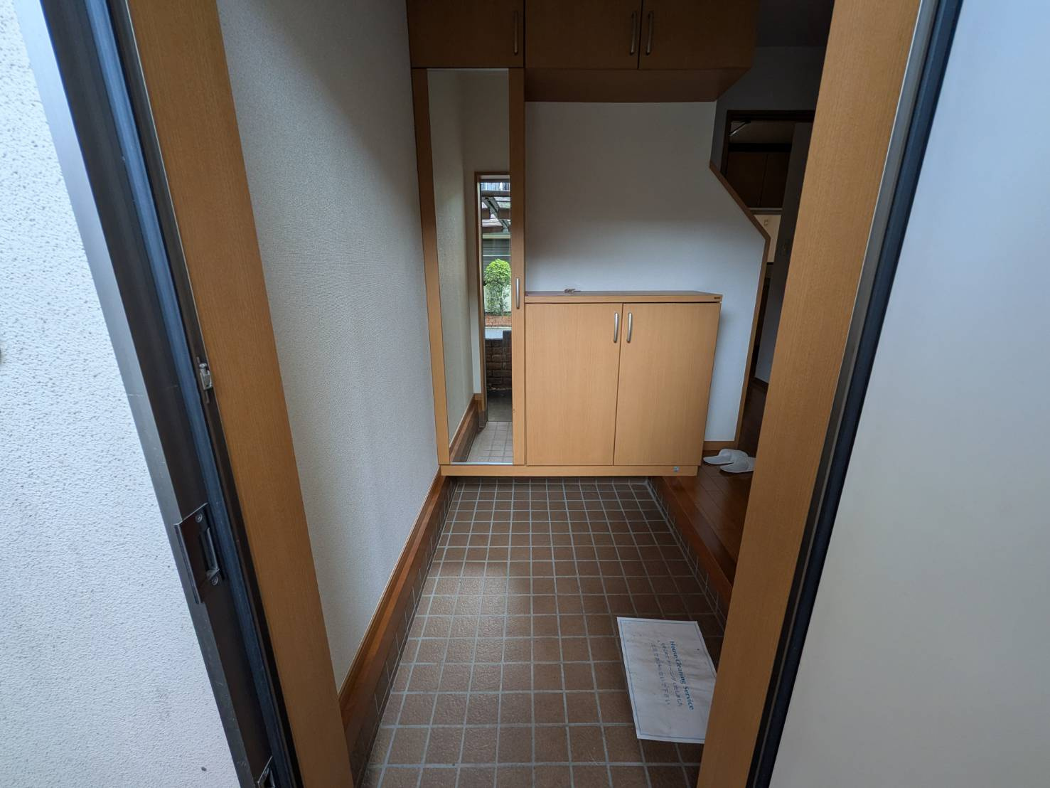 カーサヴェルデ南荻窪C棟の玄関