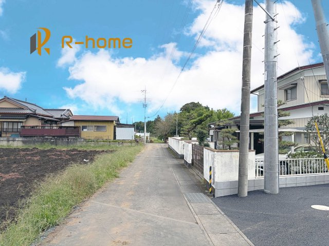 常陸大宮市宇留野　新築戸建て　A号棟の前面道路含む現地写真|堂々！建物完成♪実際のお部屋をご見学可能です♪
ご見学が一番の資料！お気軽にお問い合わせ下さい♪