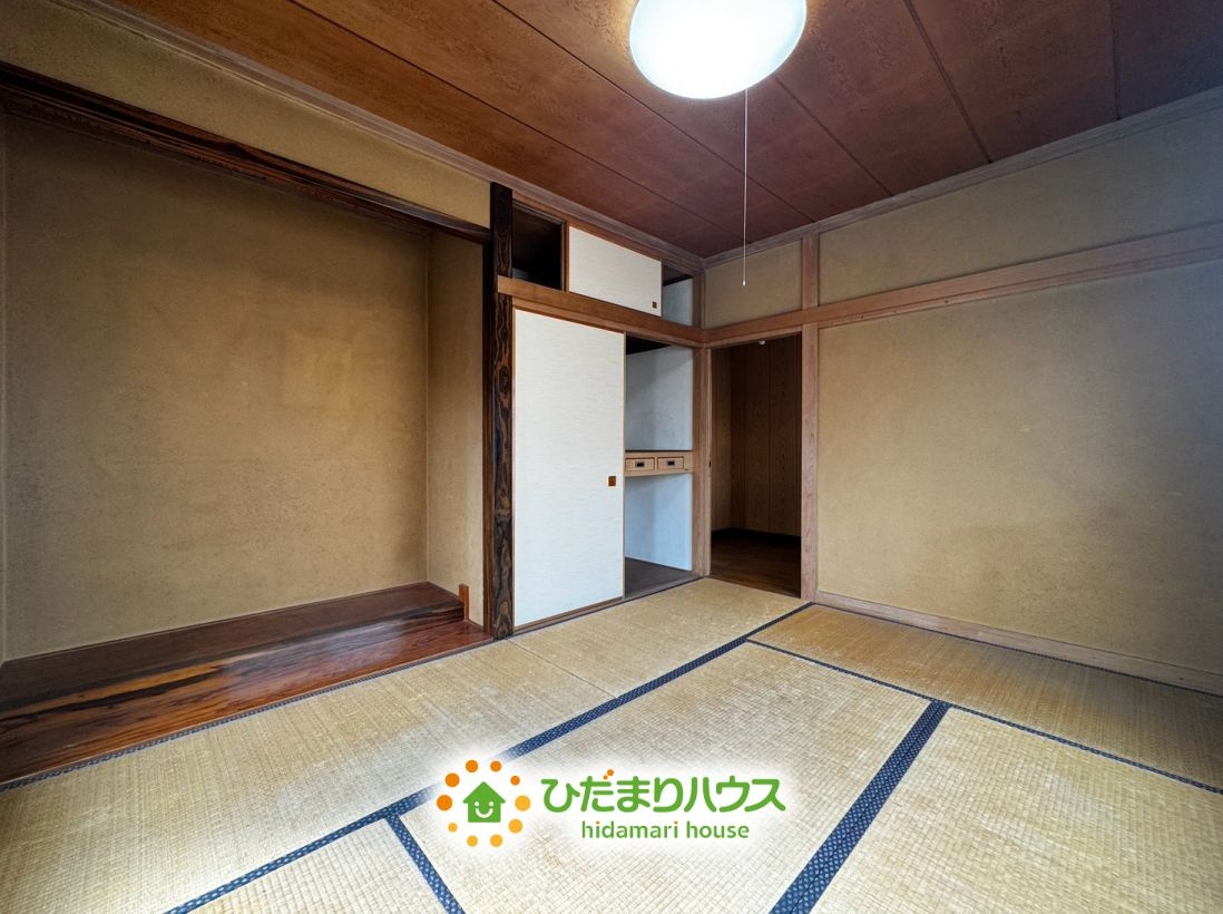 加須市礼羽　中古一戸建ての収納