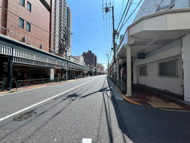 大田区山王　建築条件なし売地の前面道路含む現地写真