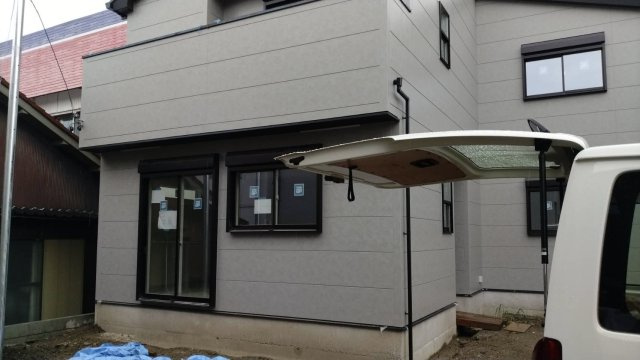 FIRSTTOWN小牧市中央第3全4棟【仲介手数料無料　小牧小　小牧中】の前面道路含む現地写真|LINEから簡単お問合せ可能！
友達検索で@nqk7328tです！。