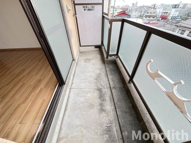 ボヌール岸和田のバルコニー