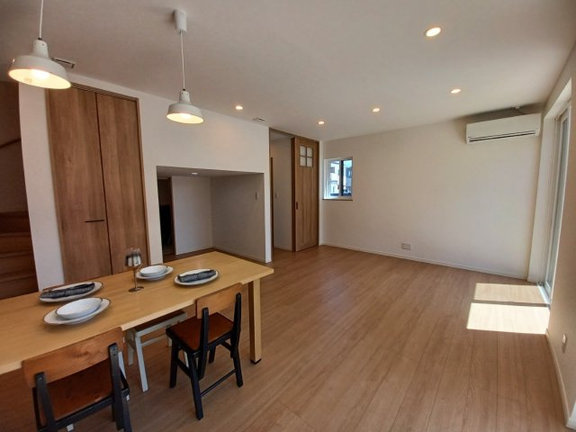 宇土市高柳町の中古一戸建の居間・リビング
