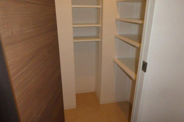 Alturaの内装|シューズクローゼット