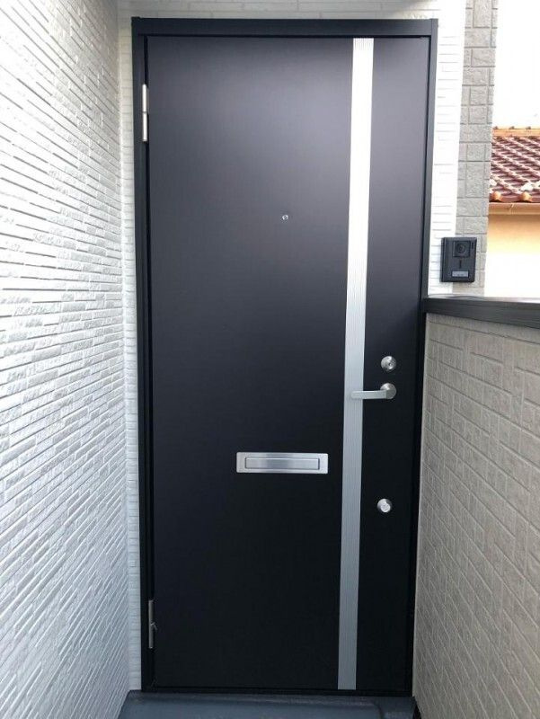 ヴィジオーネ西千葉の玄関