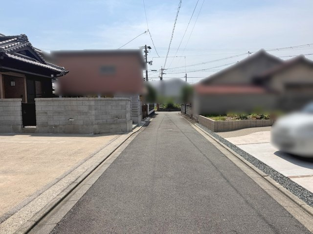 【前面道路含む現地写真】 | 津市半田 | 前面道路