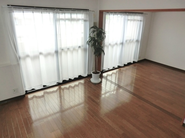南向きで日当たり良好なお部屋です♪