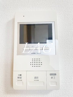 【セキュリティ】 | カロン | モニター付インターホンです。