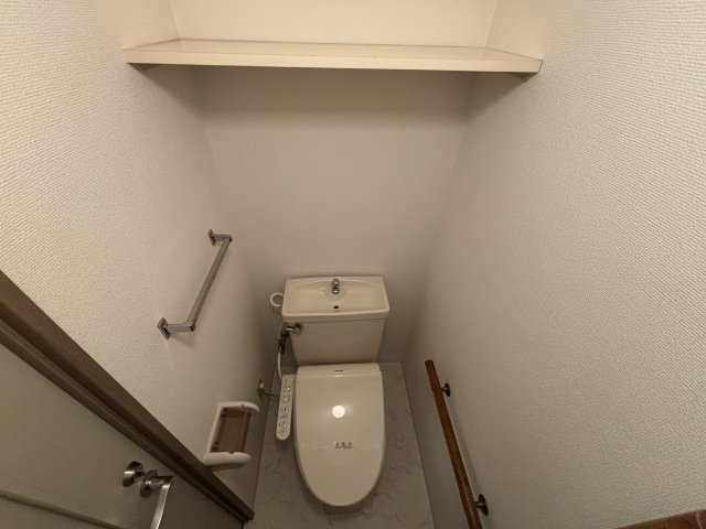 ＬＡＮＤ　ＨＯＭＥＳの駐車場