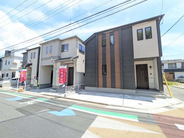 船橋市習志野台８丁目　C号棟の外観