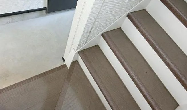 プレシャスアース稲毛区天台のロビー