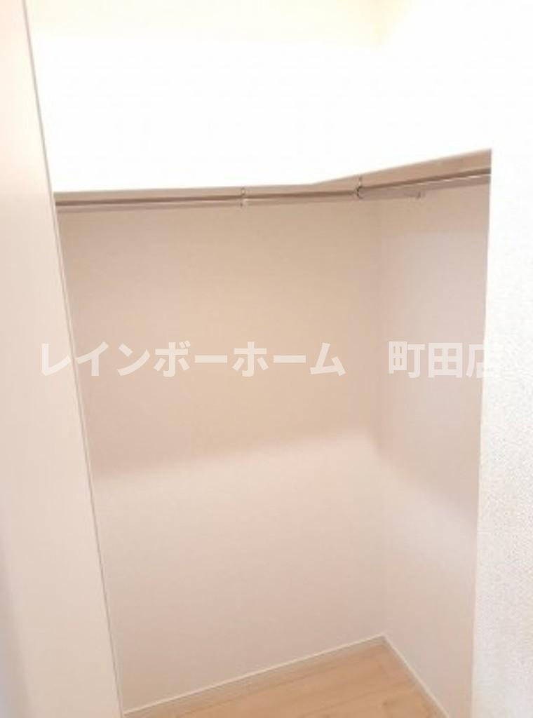 グラース※初期費用分割あと払いサービス利用可能物件の収納|同シリーズ参考写真
