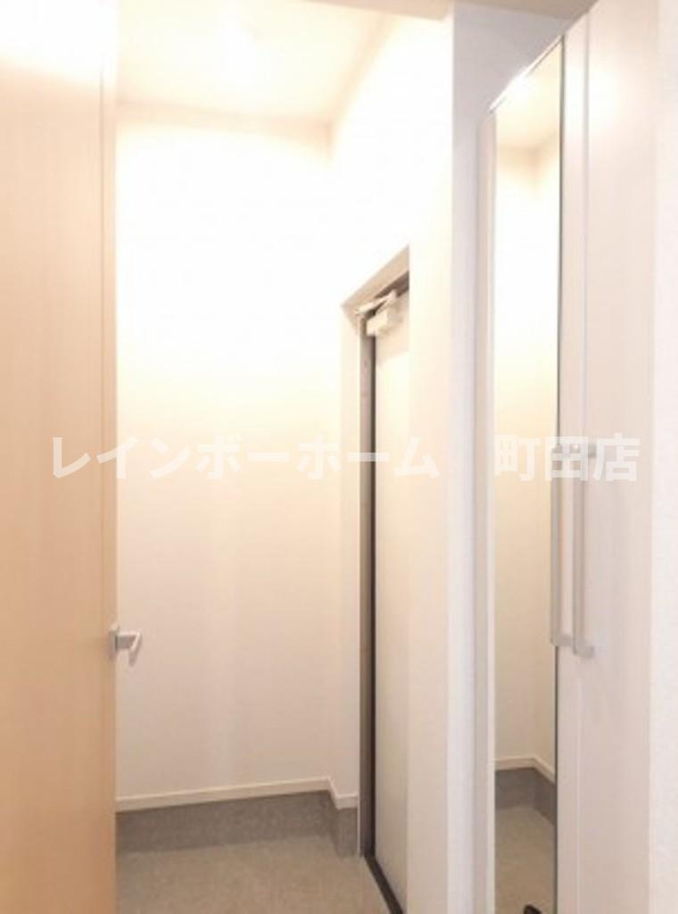 グラース※初期費用分割あと払いサービス利用可能物件の玄関|同シリーズ参考写真