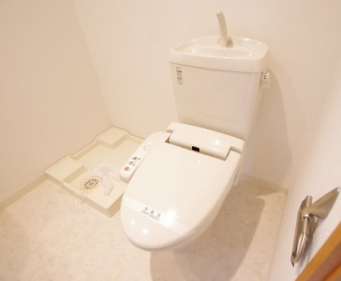 CASSIA十三のトイレ
