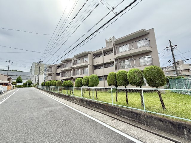 平和が丘住宅１０号棟