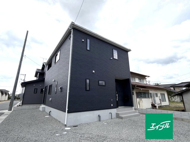 【外観】 | クレイドルガーデン倉敷市連島町鶴新田第17 (全4棟) | 並列3台駐車可能です！