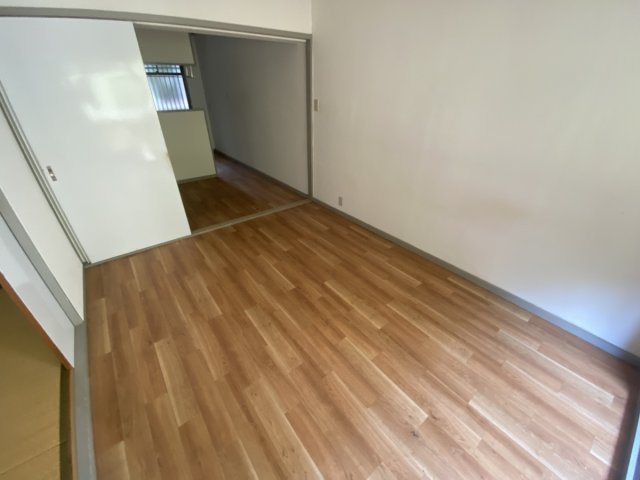 カサベルデ東山の居間・リビング